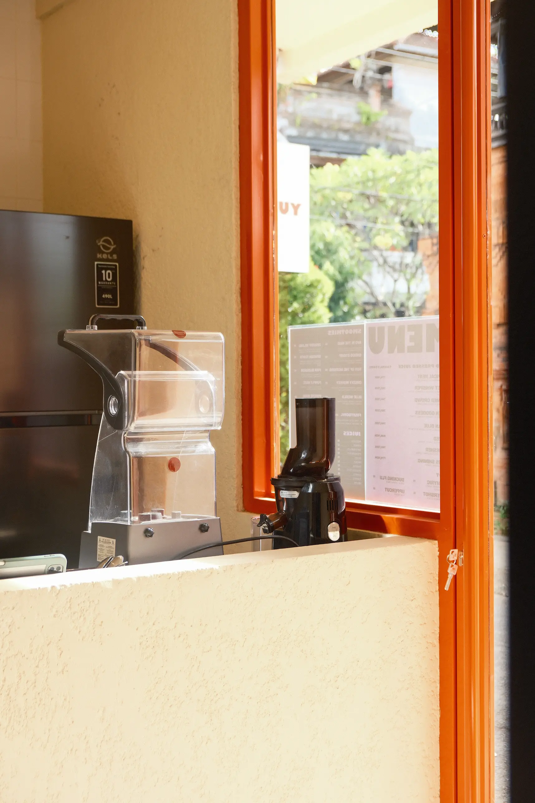 Juice Guy gallery image-4